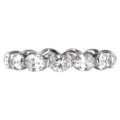 2 Carat Oval Band Brilliant White 18K White Gold Quiet Power Signature