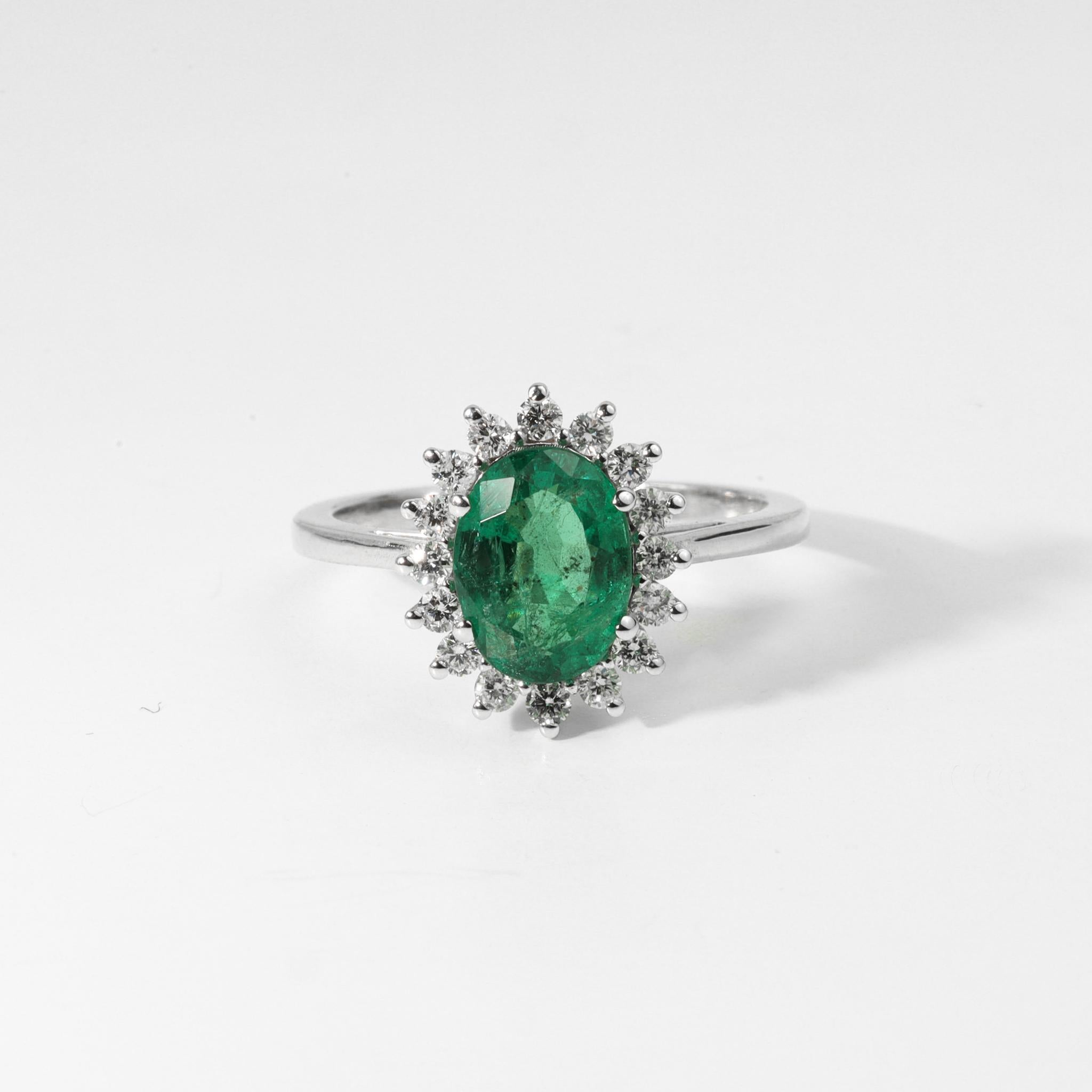 2 Carat Oval Cut Emerald And Diamond Halo Engagement Ring In 18k White Gold

Available in 18k white gold.

Same design can be made also with other custom gemstones per request.

Product details:

- Solid gold

- Diamond - approx. 0.5 carat

-