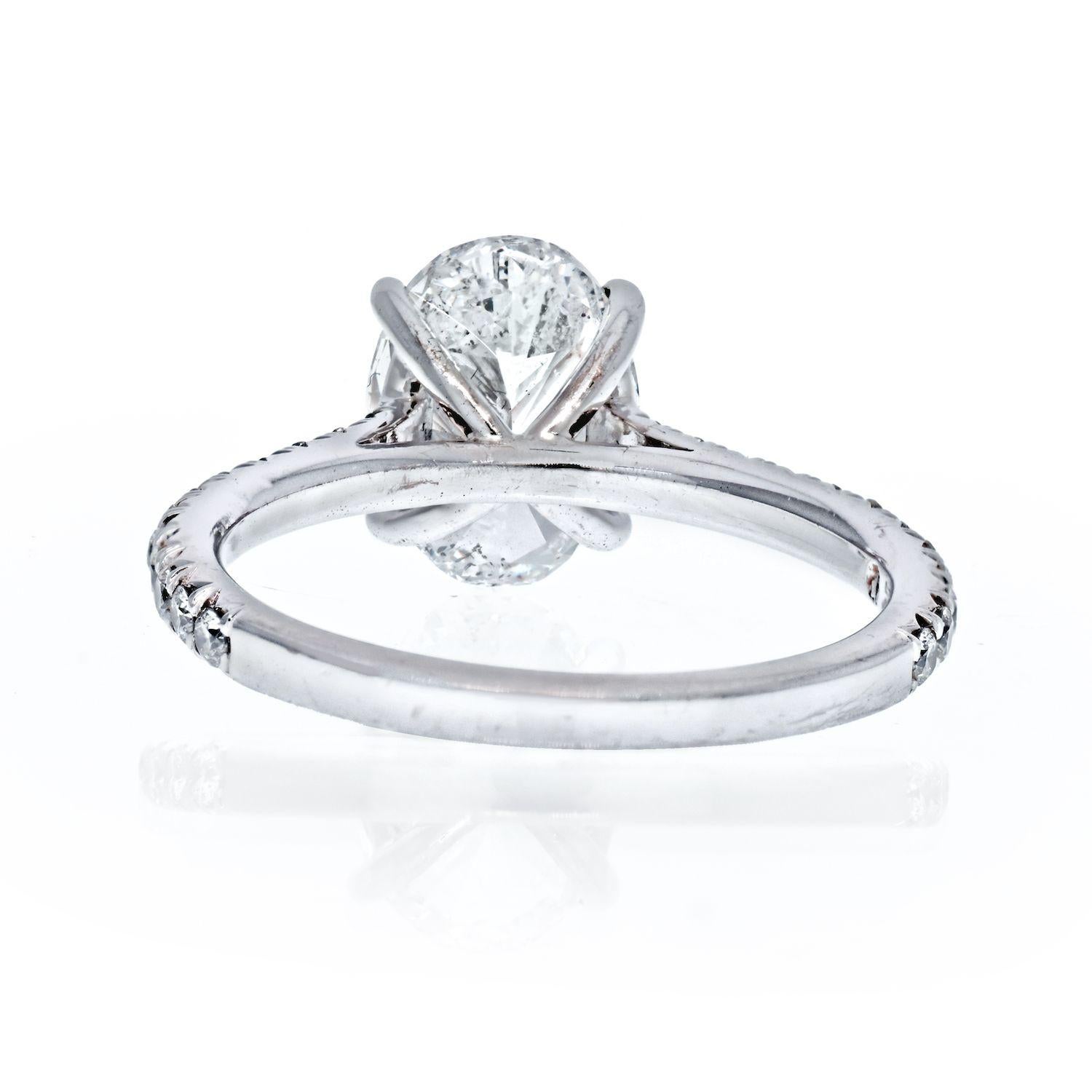 oval solitaire diamond ring