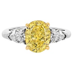 2 Carat Oval Diamond Ring Fancy Yellow 14K White Gold Rare Fancy-Color Splendour