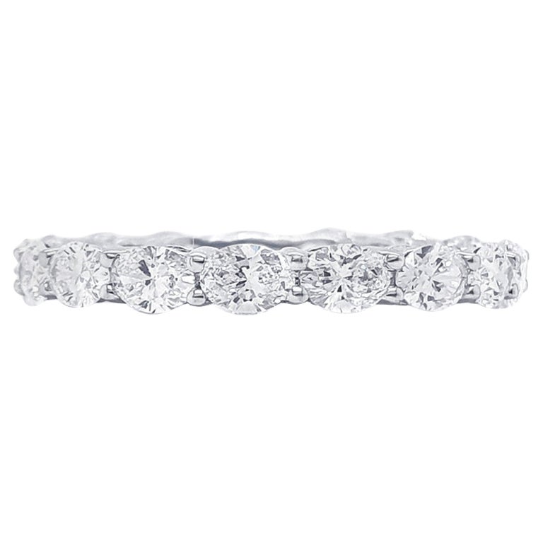 Anneau d'éternité ovale en or 14 carats de 2 carats