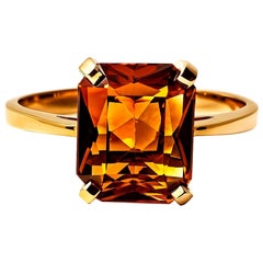Anello solitario in oro giallo 18 carati con Citrino di Palmira da 2 carati di Alexander Leyser
