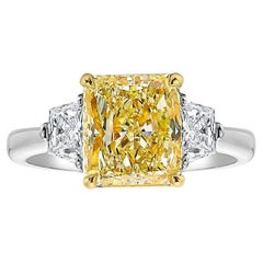 2 Carat Radiant Diamond Ring Fancy Yellow 14K Gold Rare Fancy-Color Splendour