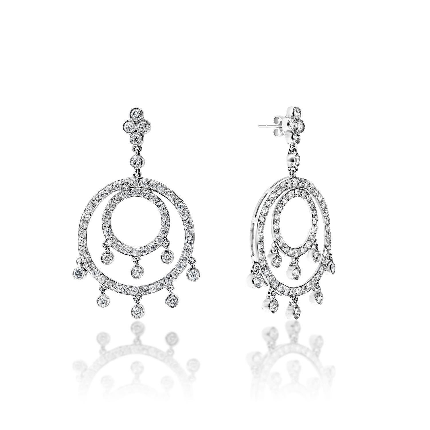Round Cut 2 Carat Round Brilliant Diamond Hanging Earrings Certified For Sale
