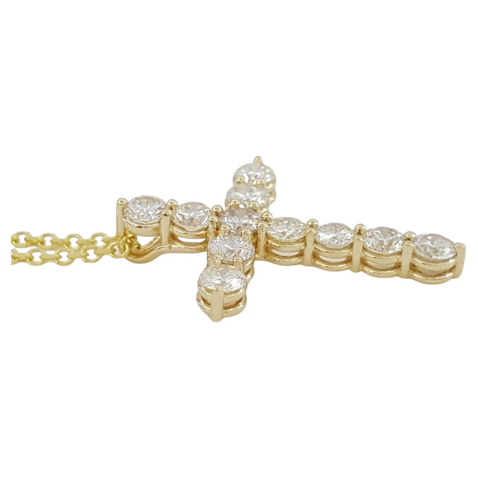 Yellow Gold Round Brilliant Cut Diamond Cross Pendant / Necklace
