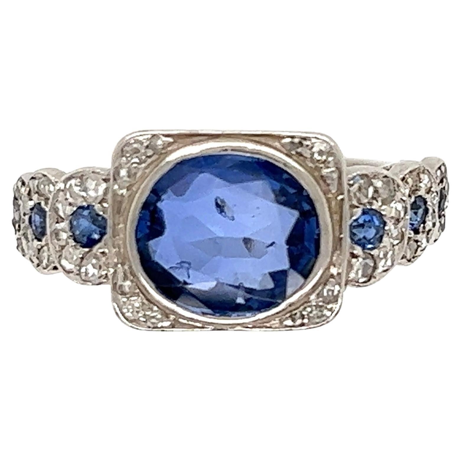 2 Carat Sapphire and Diamond Platinum Ring Estate Fine Jewelry For Sale