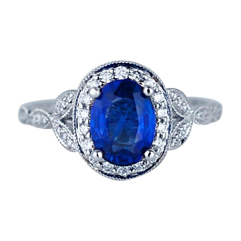 2 Carat Sapphire and Diamond Ring For Sale