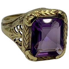 2 Karat sibirischer Amethyst-Ring aus 14 Karat Gelbgold