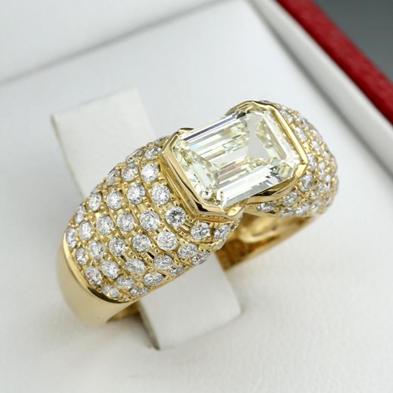 Contemporary 2 Carat Solitaire emerald cut diamond brilliant cut diamonds 1.20 ct Ring For Sale