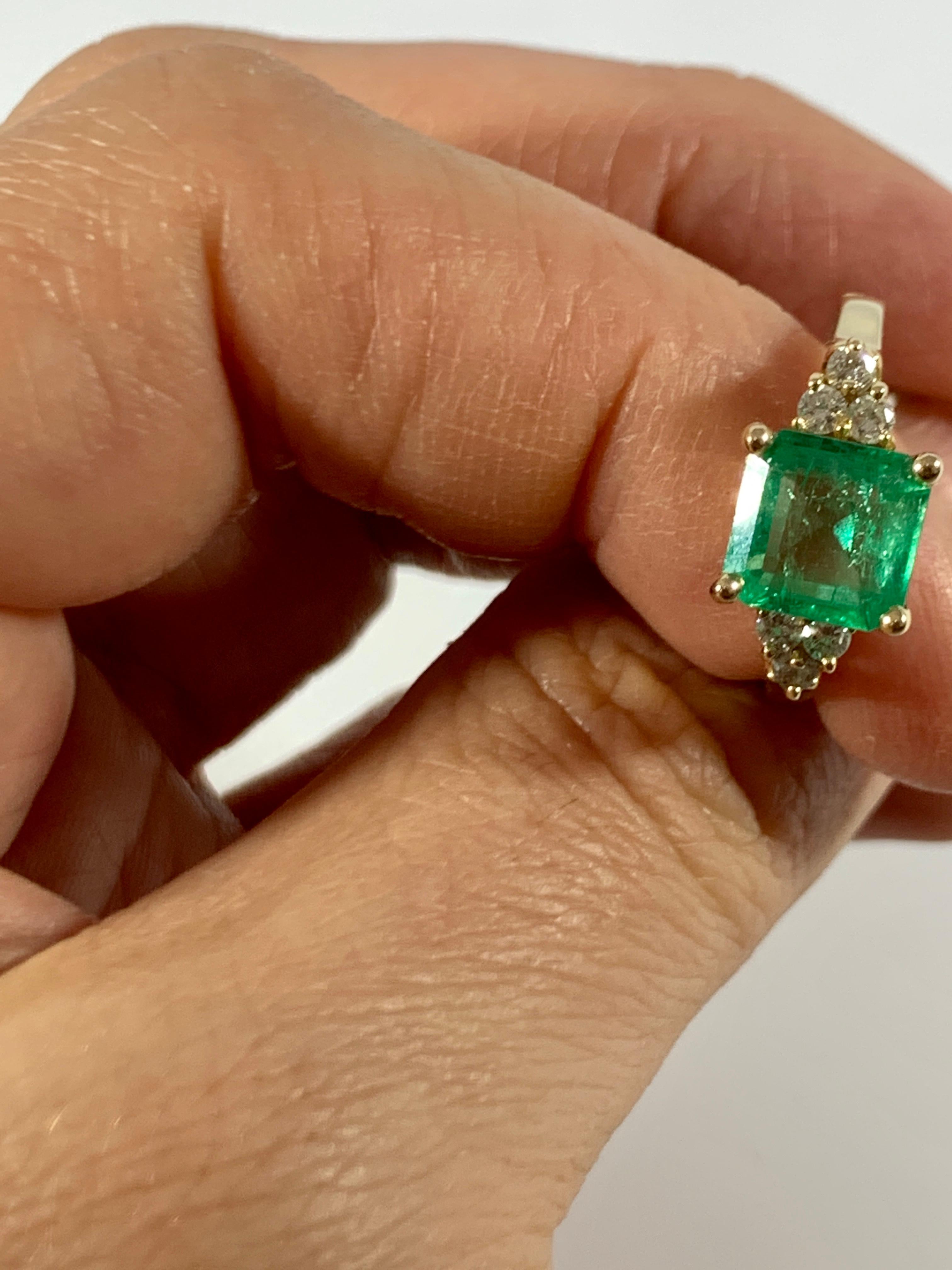 2 Carat Square Cut Emerald and 0.25 Carat Diamond Ring 14 Karat Yellow Gold 3