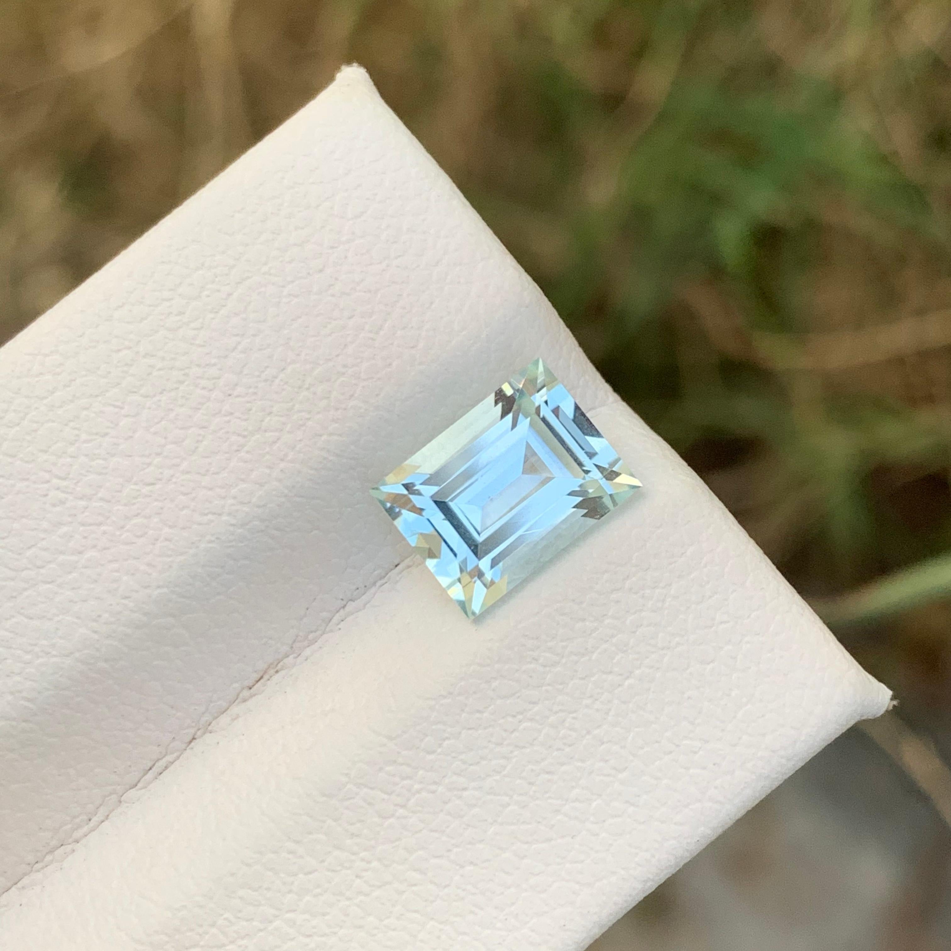 2 Carat Stunning Baguette Shape Loose Aquamarine March Birthstone Ring Gem For Sale 8