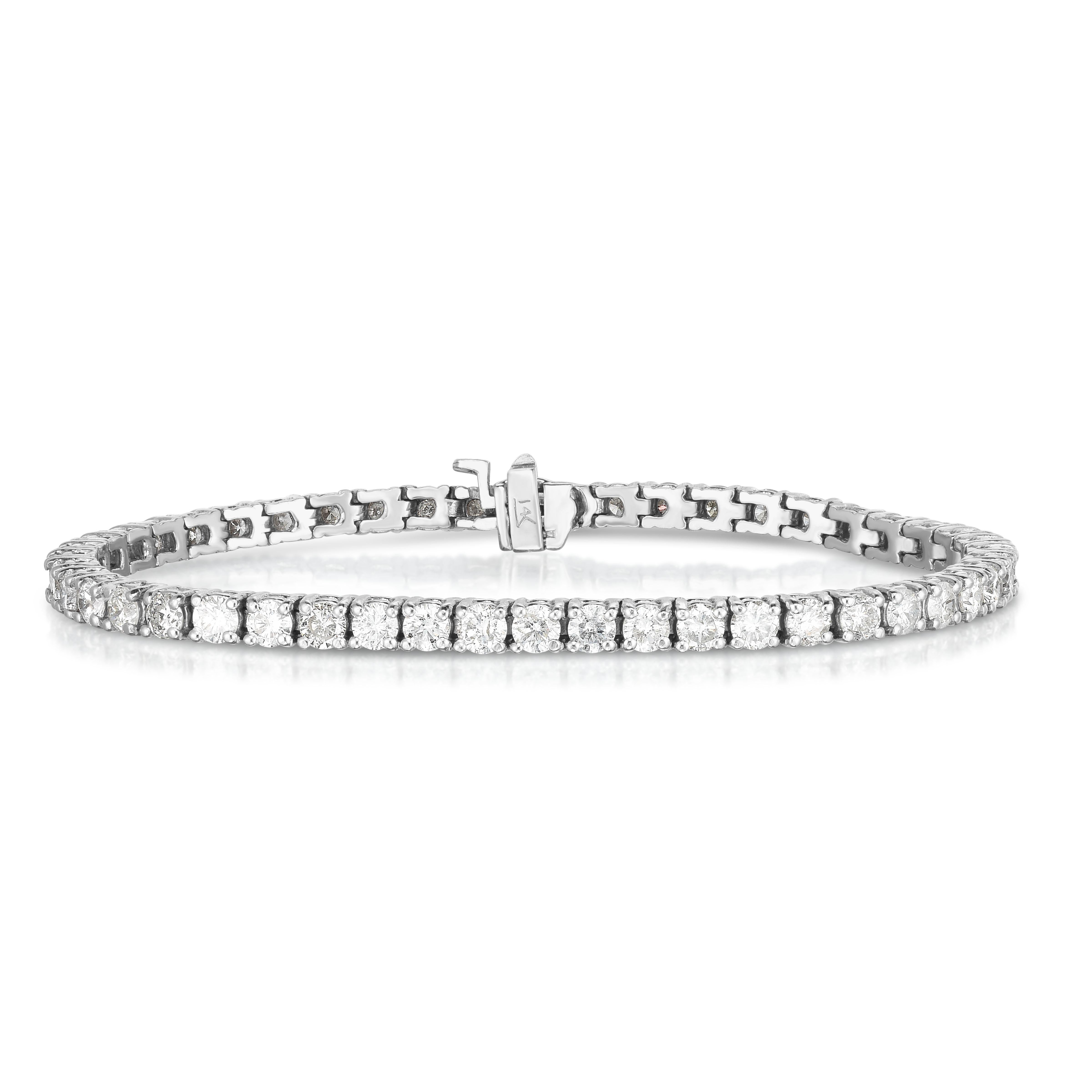 2 Carat Tennis Bracelet In New Condition For Sale In New York, NY