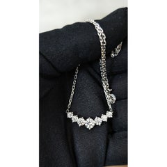 Collier à arc en diamant brillant à sept pierres d'une valeur totale de 2 carats