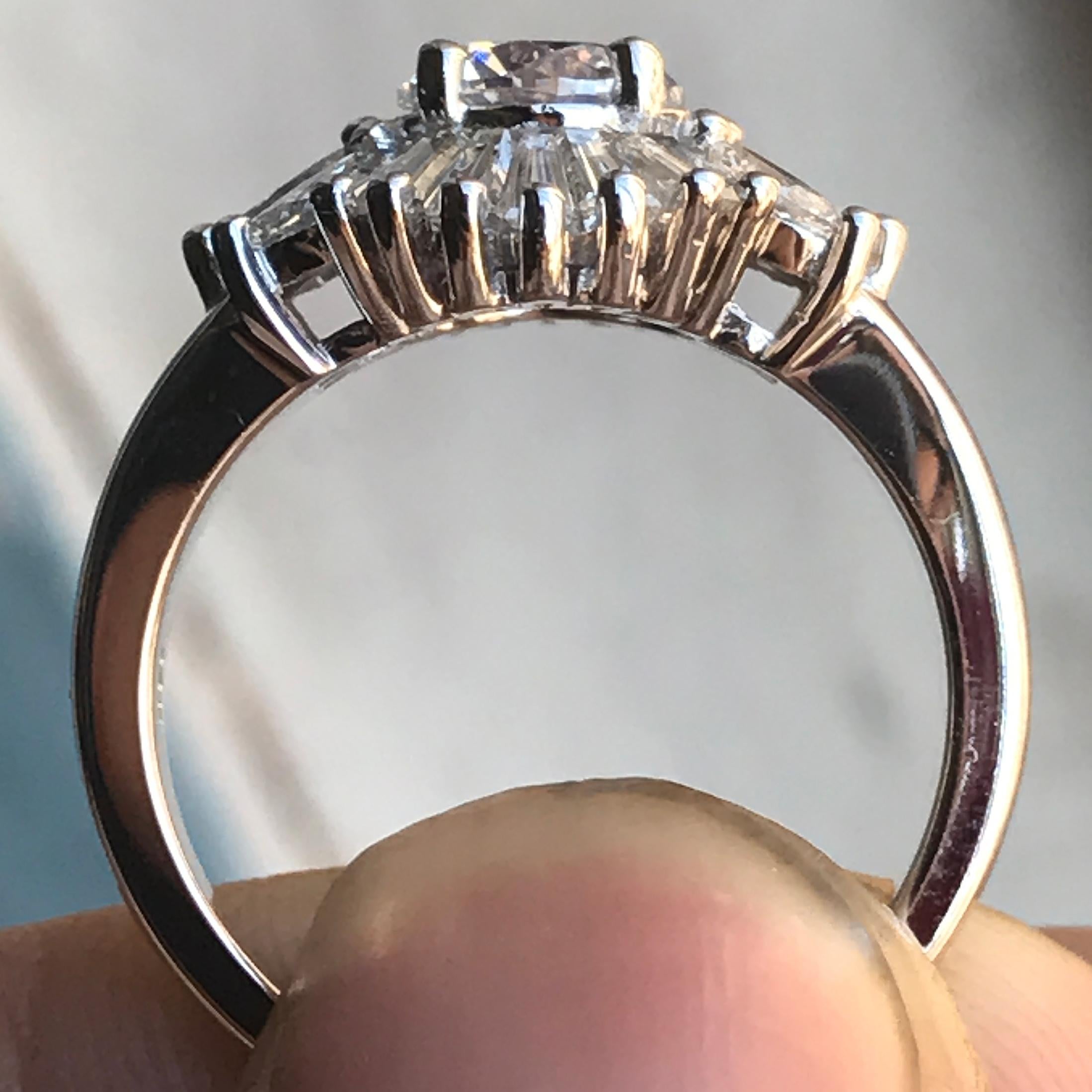 2 Karat Tw Approximate Ballerina Ring 18 Karat Weiß, Ben Dannie Design im Zustand „Neu“ im Angebot in West Hollywood, CA