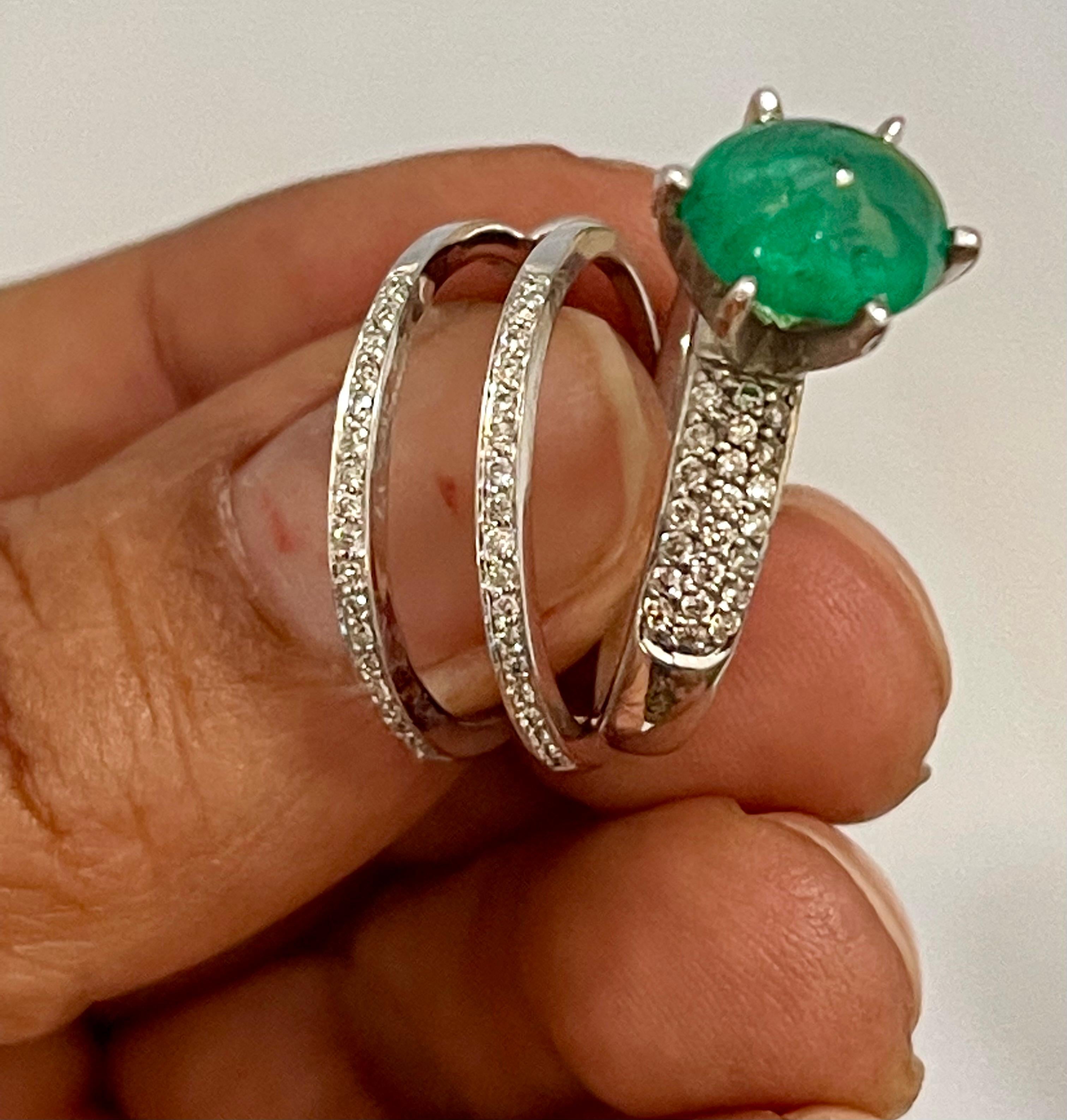 2 Carat Zambian Emerald Cabochon & Diamond Cocktail  Ring 14 Kt Gold with Band For Sale 5