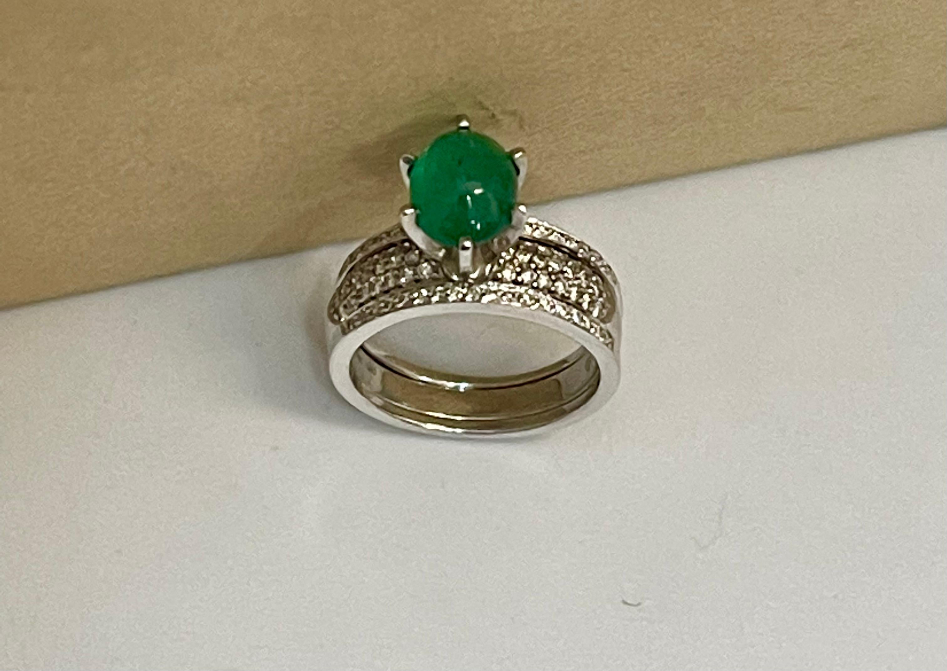 2 Carat Zambian Emerald Cabochon & Diamond Cocktail  Ring 14 Kt Gold with Band For Sale 6