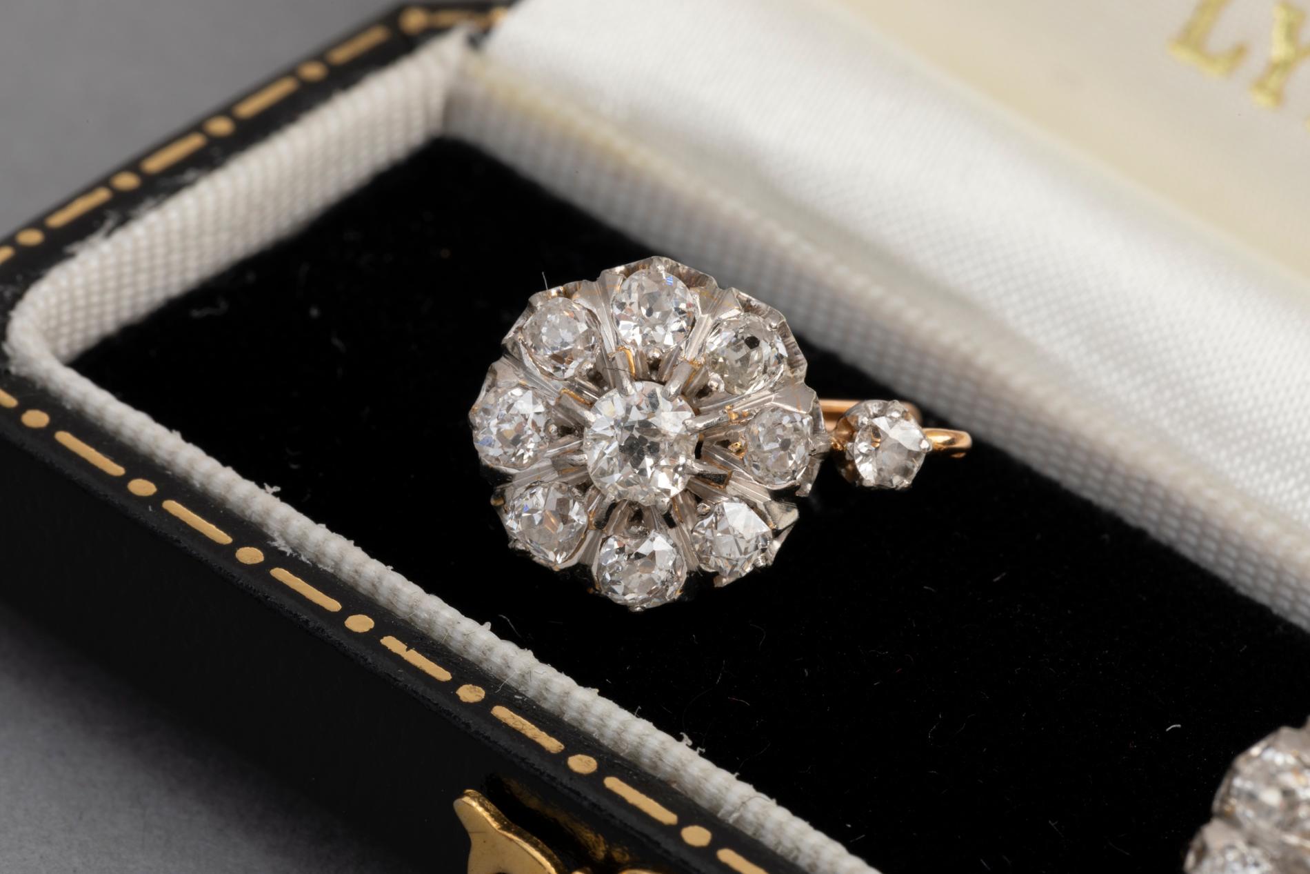 2 Carat Antique French Earrings, Gold Platinum and Diamonds In Good Condition In Saint-Ouen, FR