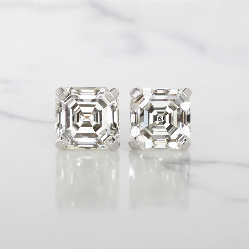 Women's 2 Carats Asscher Cut Diamond Platinum Studs For Sale