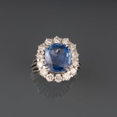 2 Carats Diamonds and 7.37 Carats Sapphire French Vintage Ring