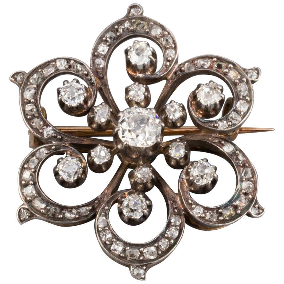 2 Carat Diamonds French Antique Brooch For Sale at 1stDibs