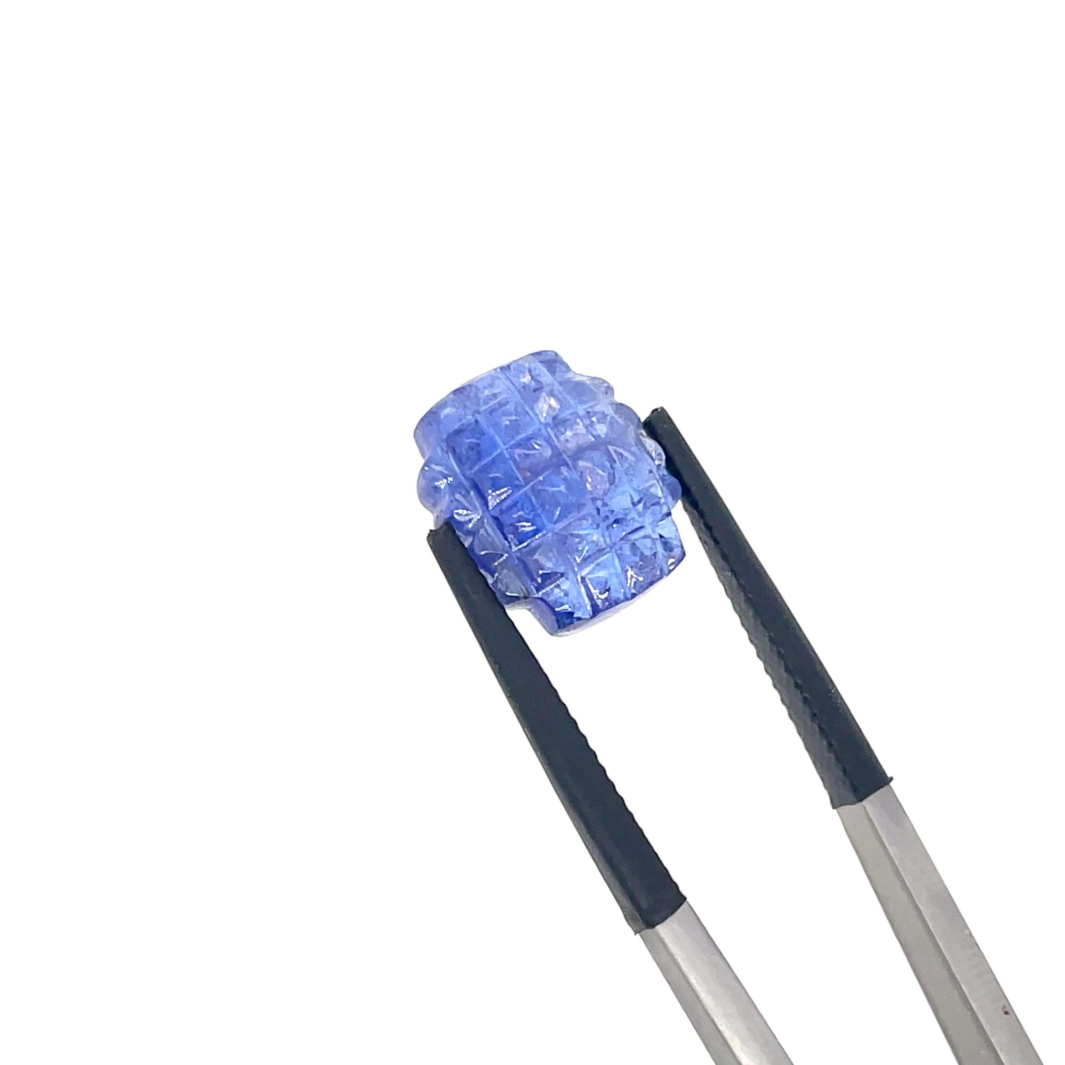 2 carati di tanzanite intagliata 18,41 in vendita 1