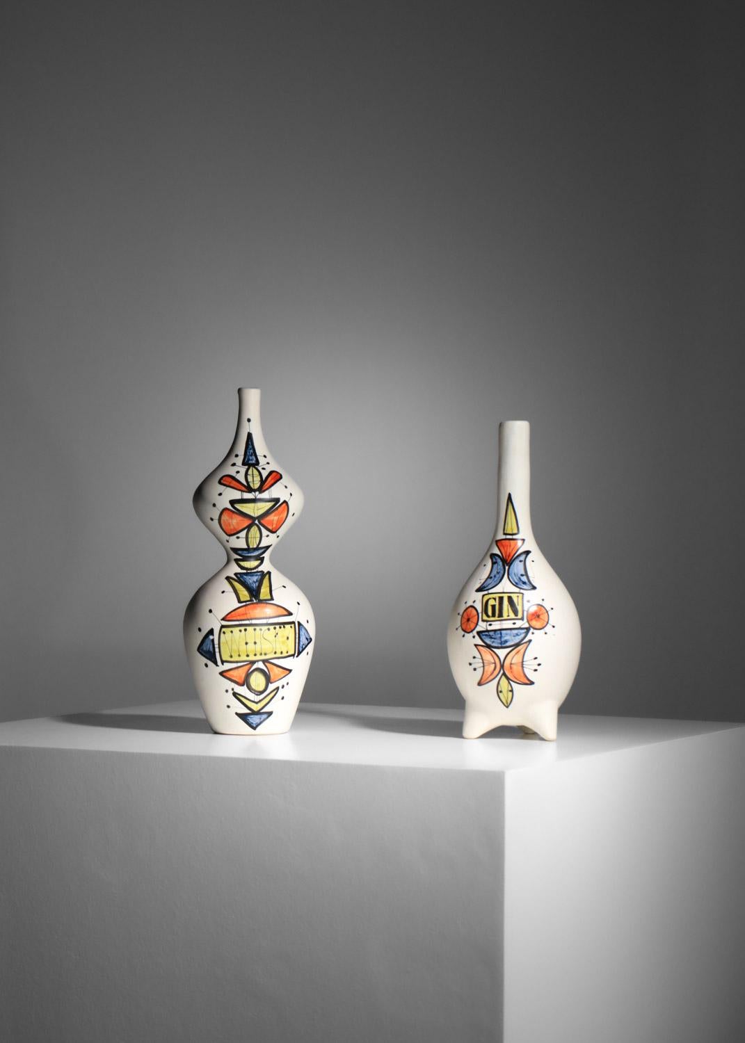 Duo di bottiglie in ceramica 
