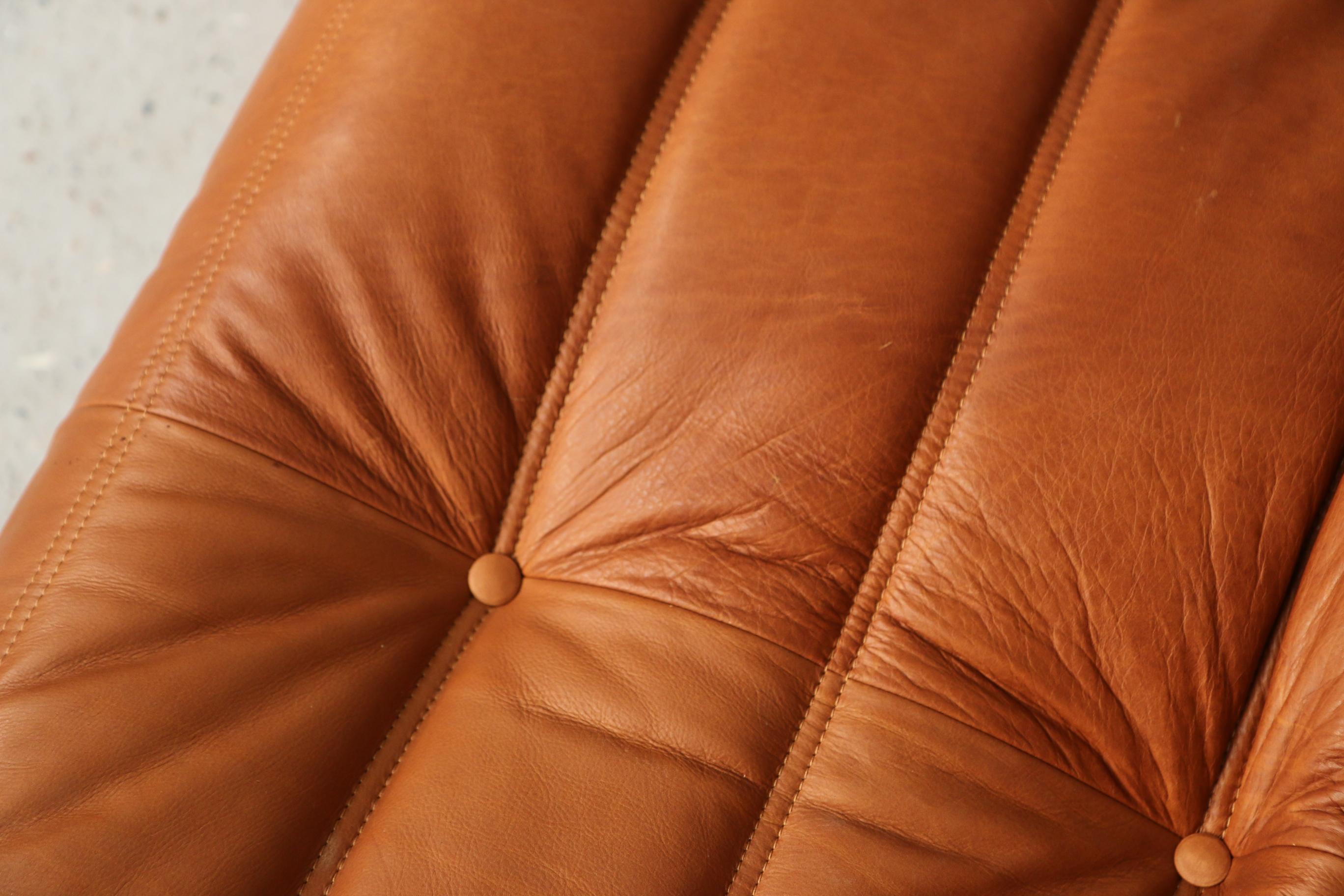 CERTIFIED Ligne Roset 2 TOGO Chairs & 1 Pouf in Cognac Leather, DIAMOND QUALITY For Sale 5