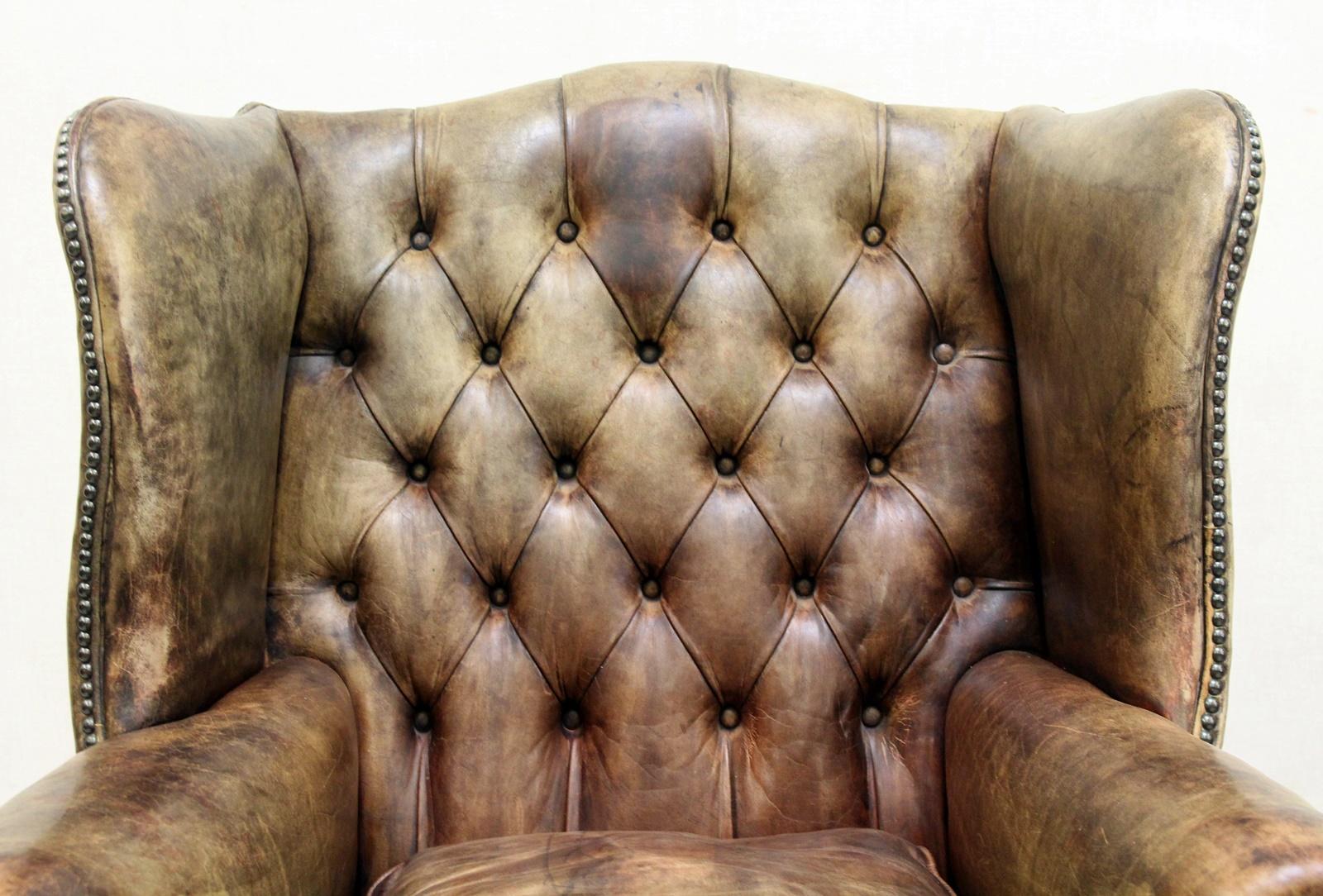 2-Chesterfield Armchair Armchair Wing Chair Antique Chair (Ende des 20. Jahrhunderts) im Angebot