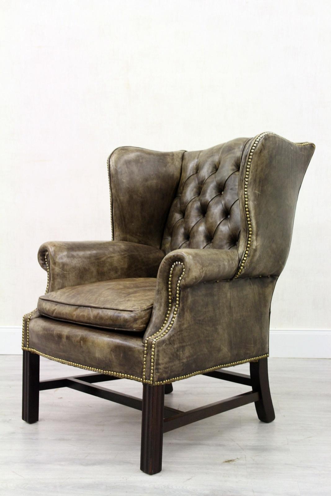 2 Chesterfield Armchair Wing Chair Antique Chair im Angebot 1