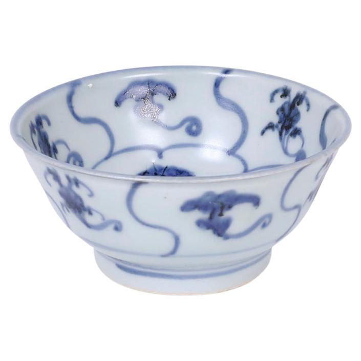 2 Chinese Blue and White Porcelain Bowls from the Ship Wrecked "Tek Sing"