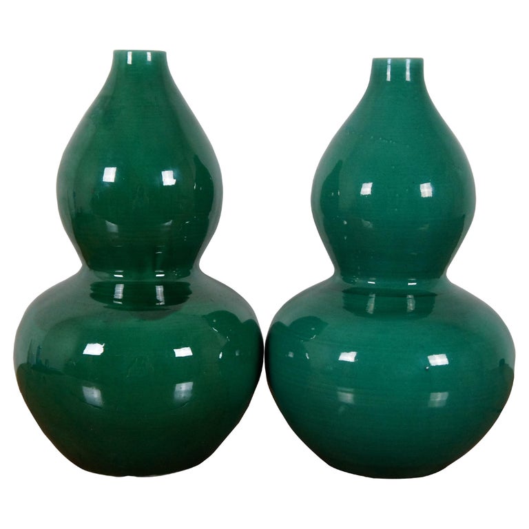 2 Chinese Ming Style Glazed Porcelain Emerald Green Double Gourd Vase