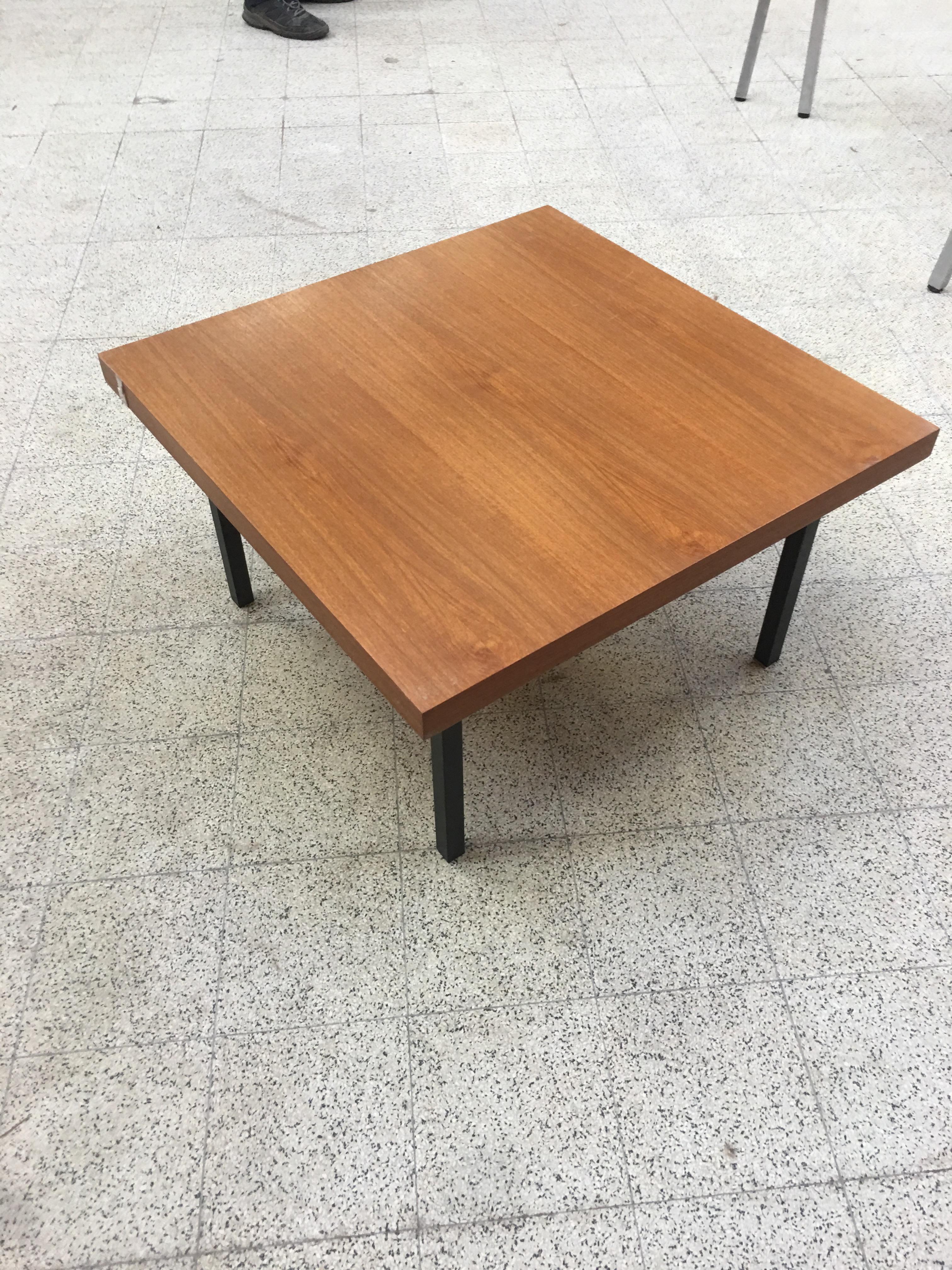 Mid-20th Century 2 Coffee Tables in Knoll Style, circa 1960 For Sale
