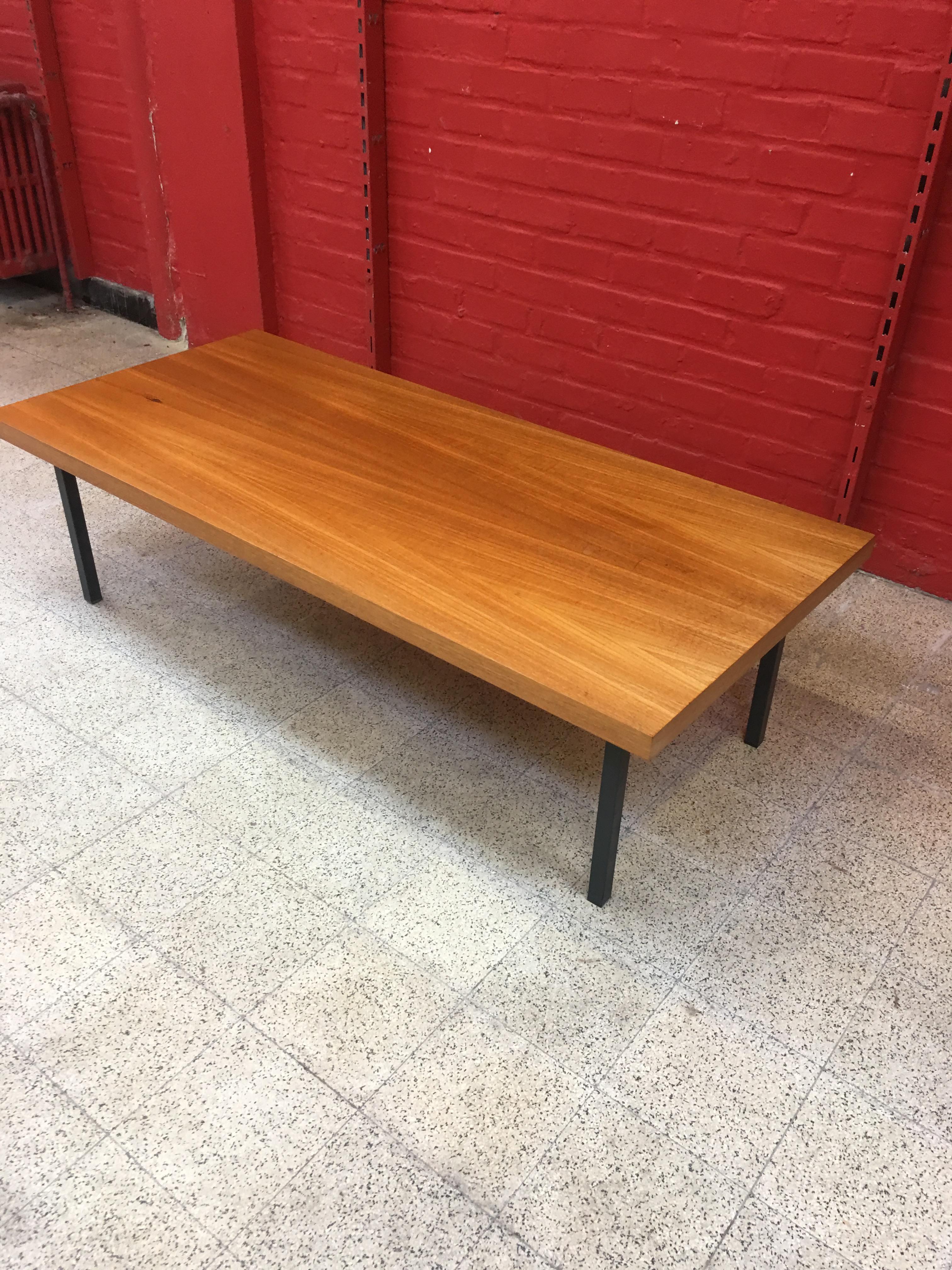 Metal 2 Coffee Tables in Knoll Style, circa 1960 For Sale