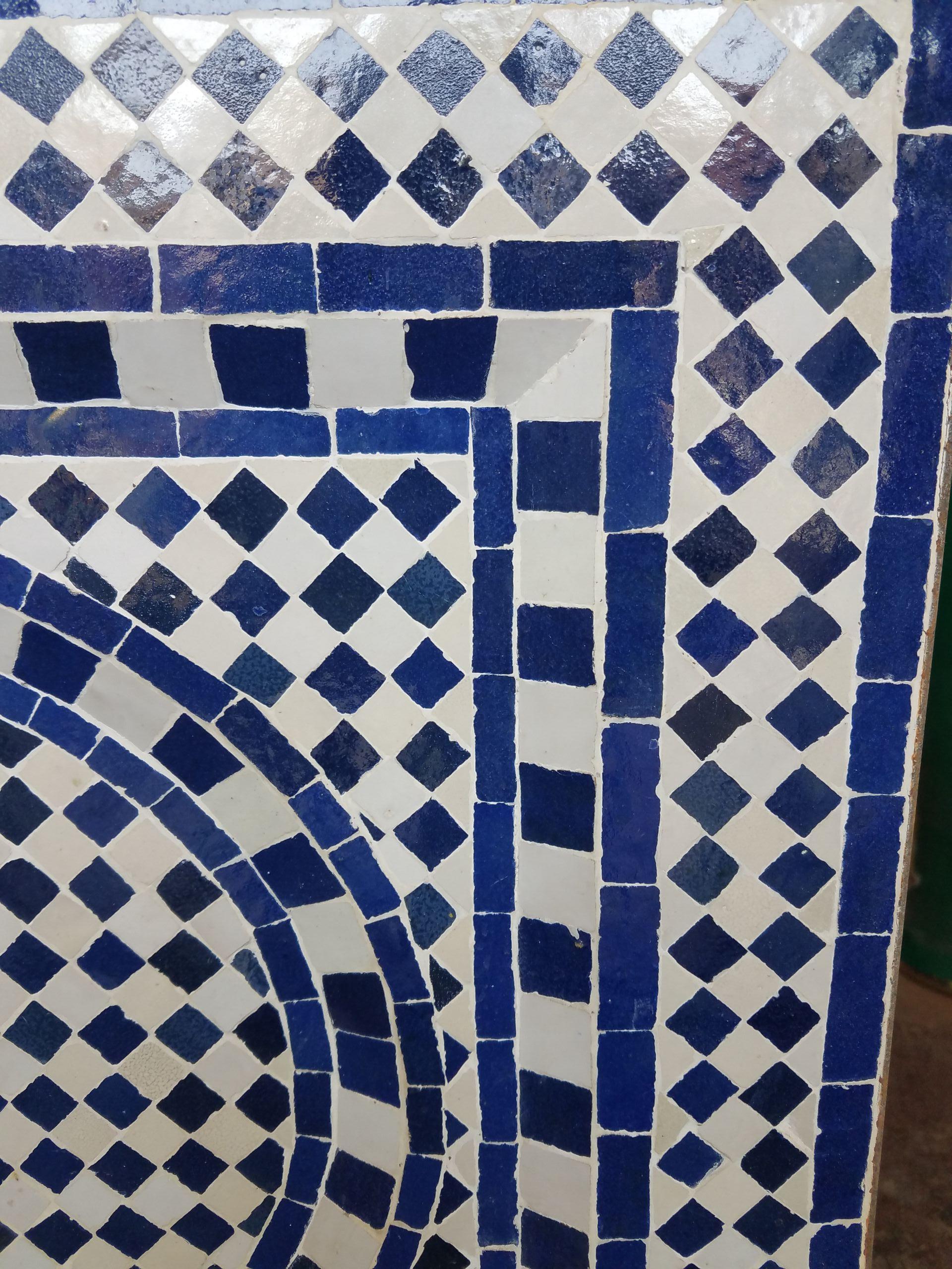 Mini Moroccan mosaic fountain handmade in Marrakech, Morocco. Colors are blue or white. This type of fountain is usually found in courtyards and Riads all-over Morocco. Measuring approximately 28