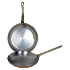 2 sartenes de cobre, 1-10,5", 1-9,5", ambas con interior estañado y asas de latón
