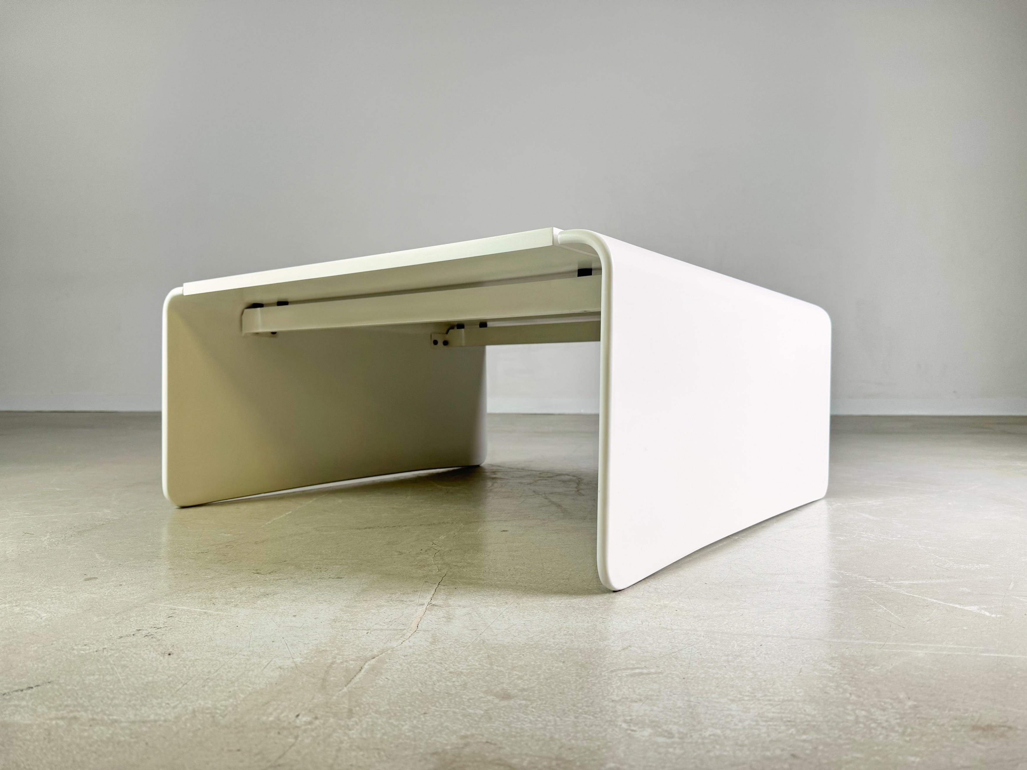 2 COR Orbis Couchtische Luigi Colani Space Age 1960, Mitte des Jahrhunderts im Zustand „Gut“ im Angebot in Berlin, DE