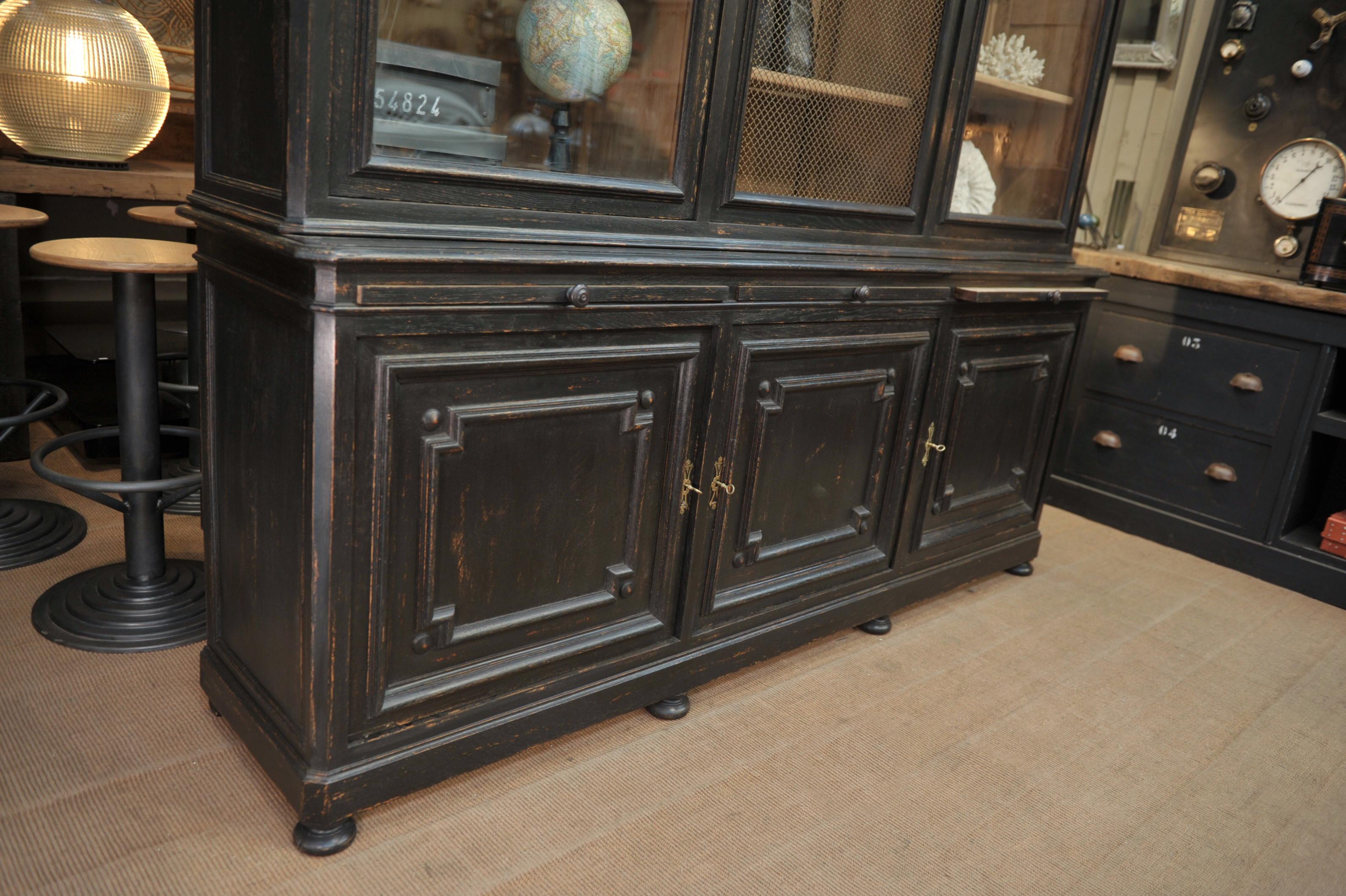 2 Corps Buffet or Bookcase in Solid Oak, circa 1900 1