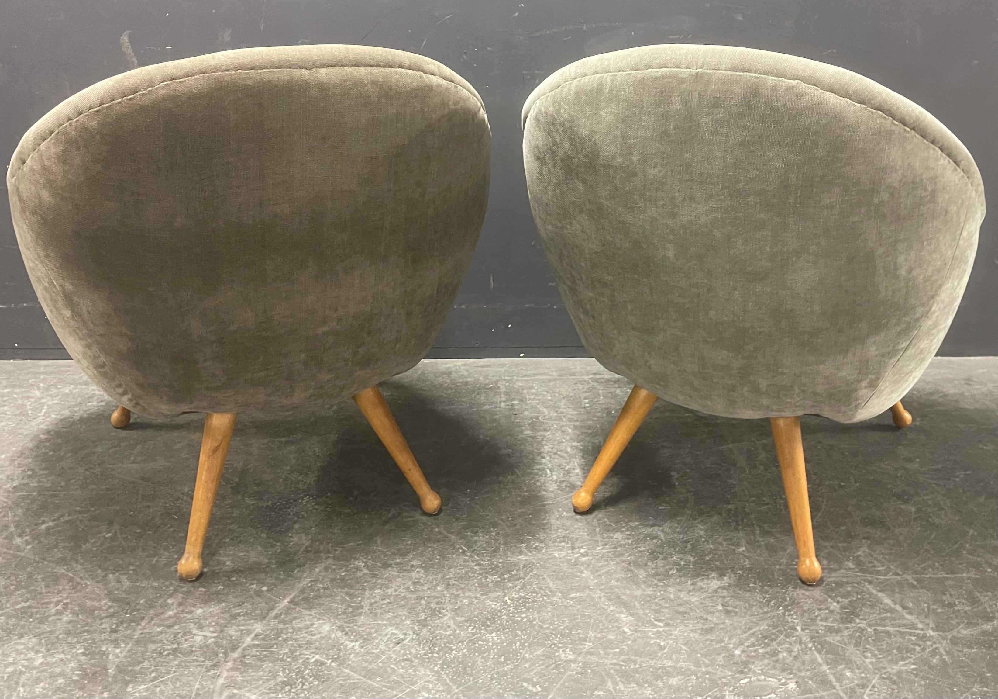 2 fauteuils confortables de France en vente 6