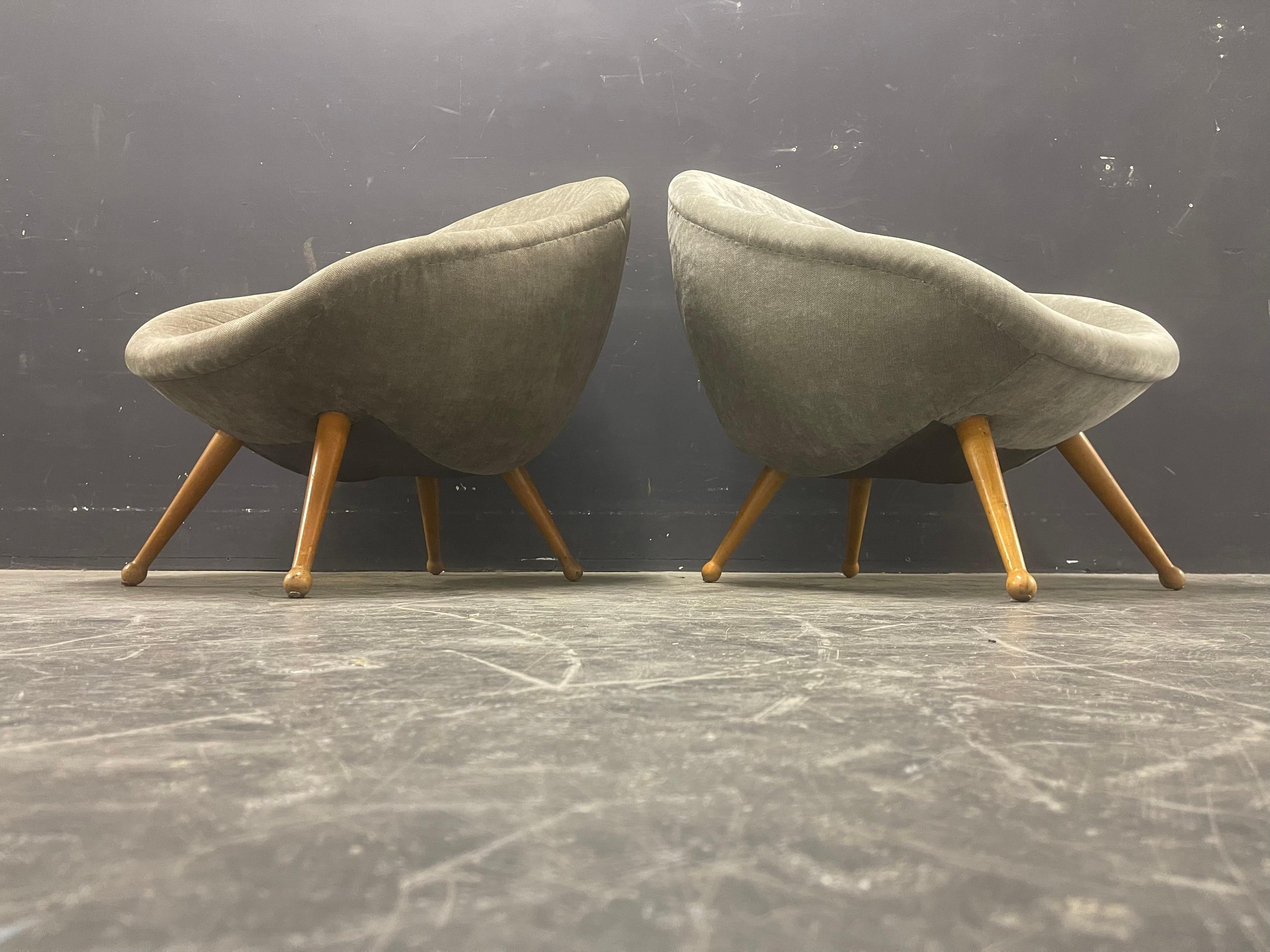 2 fauteuils confortables de France en vente 2