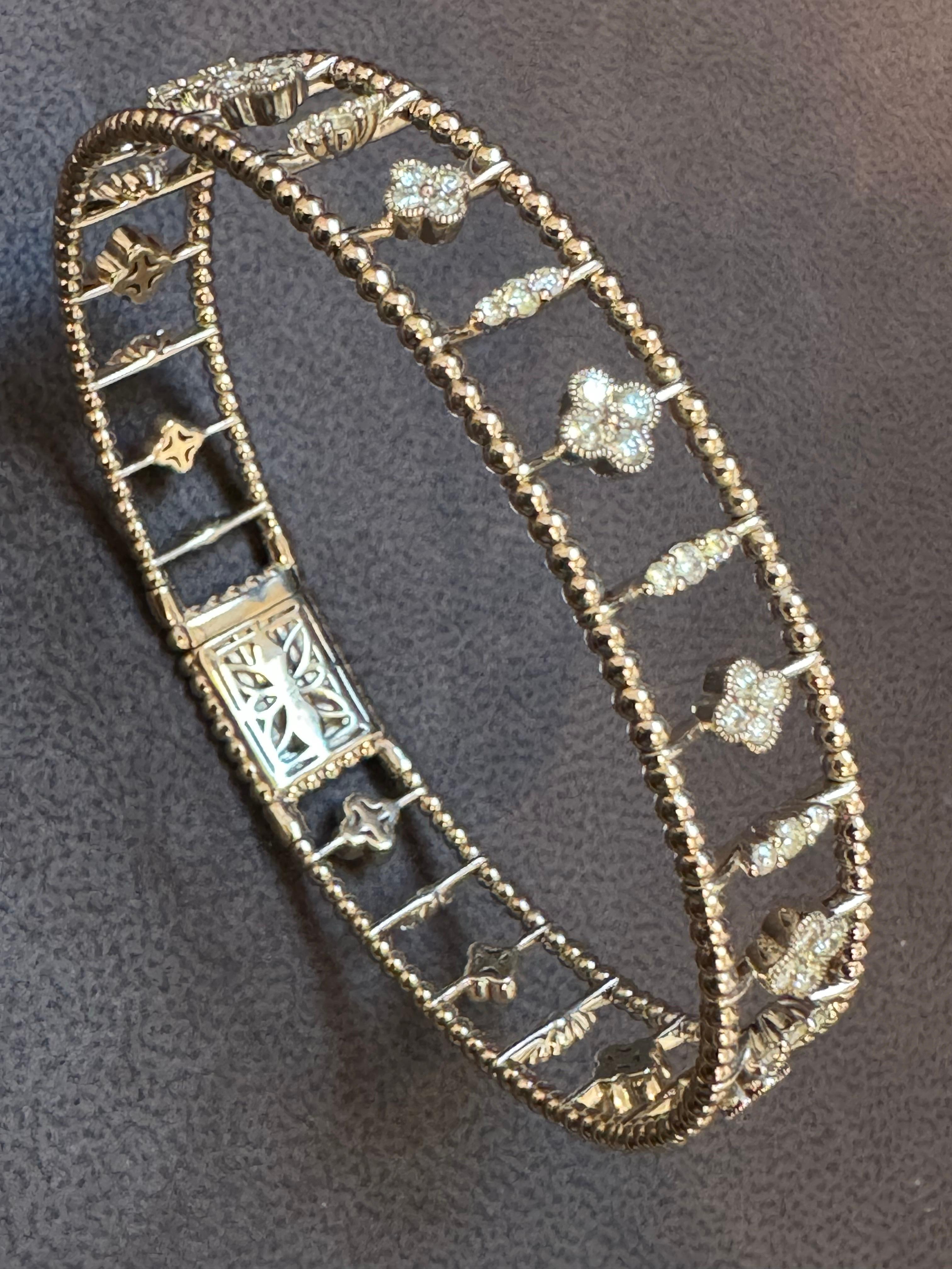 2 Ct Brilliant Cut Diamond Metro Women 14 Kt White Gold Diamond Bangle Bracelet For Sale 5
