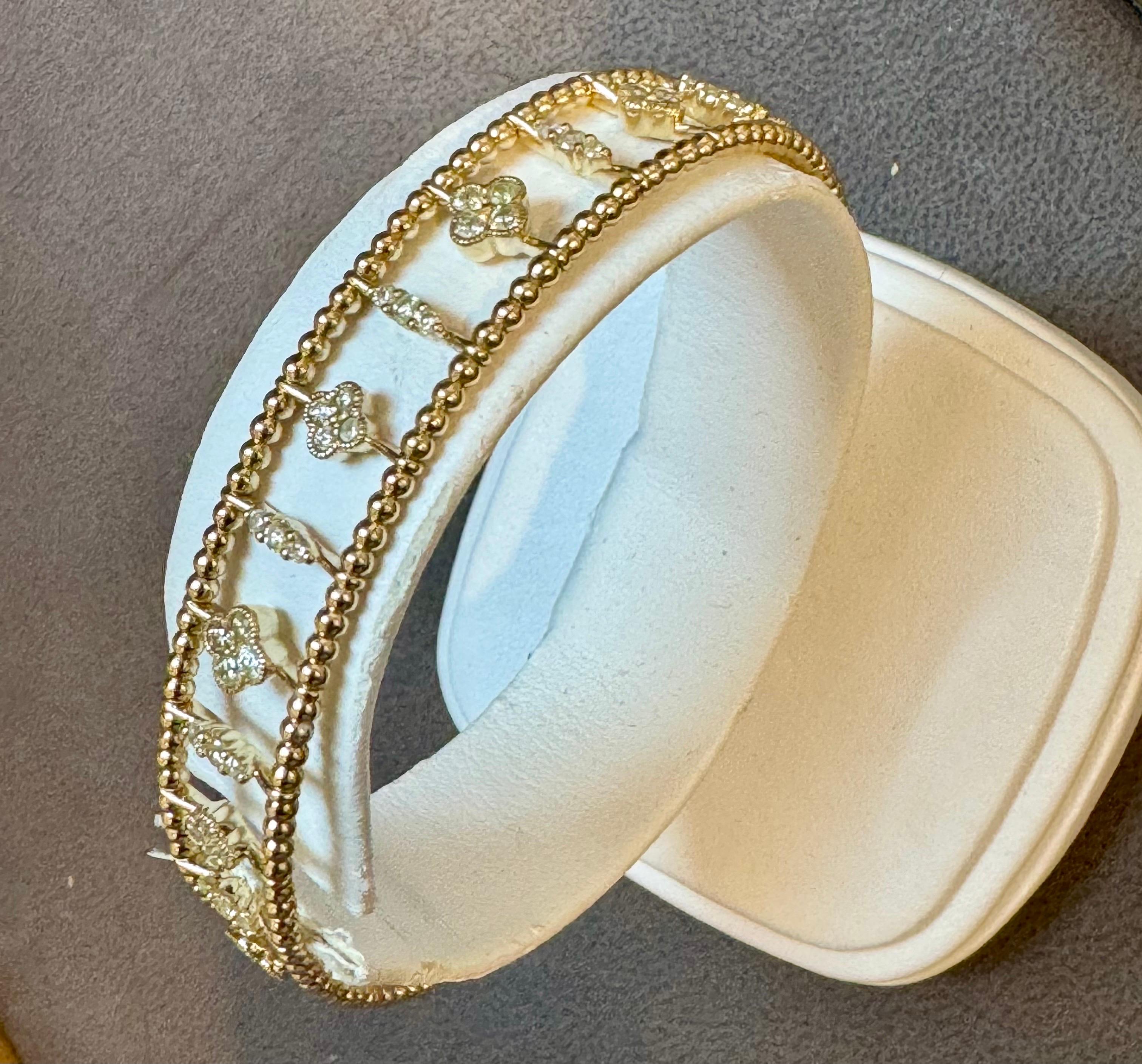 Women's 2 Ct Brilliant Cut Diamond Metro Women 14 Kt Yellow Gold Diamond Bangle Bracelet