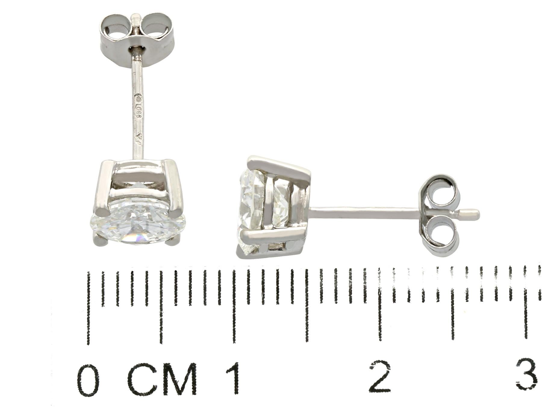 Women's or Men's 2 Carat Diamond and Platinum Stud Earrings