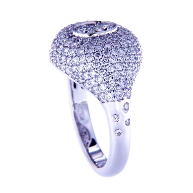 Beautiful modern dome pavè ring. New ring with tags. The ring consists of white gold with 2 Ct diamonds round cut.
Total weight: 7.95 grams
Metal: white gold 18Kt
New contemporary jewelry. 
US Ring size 7 please see the conversion in the picture for