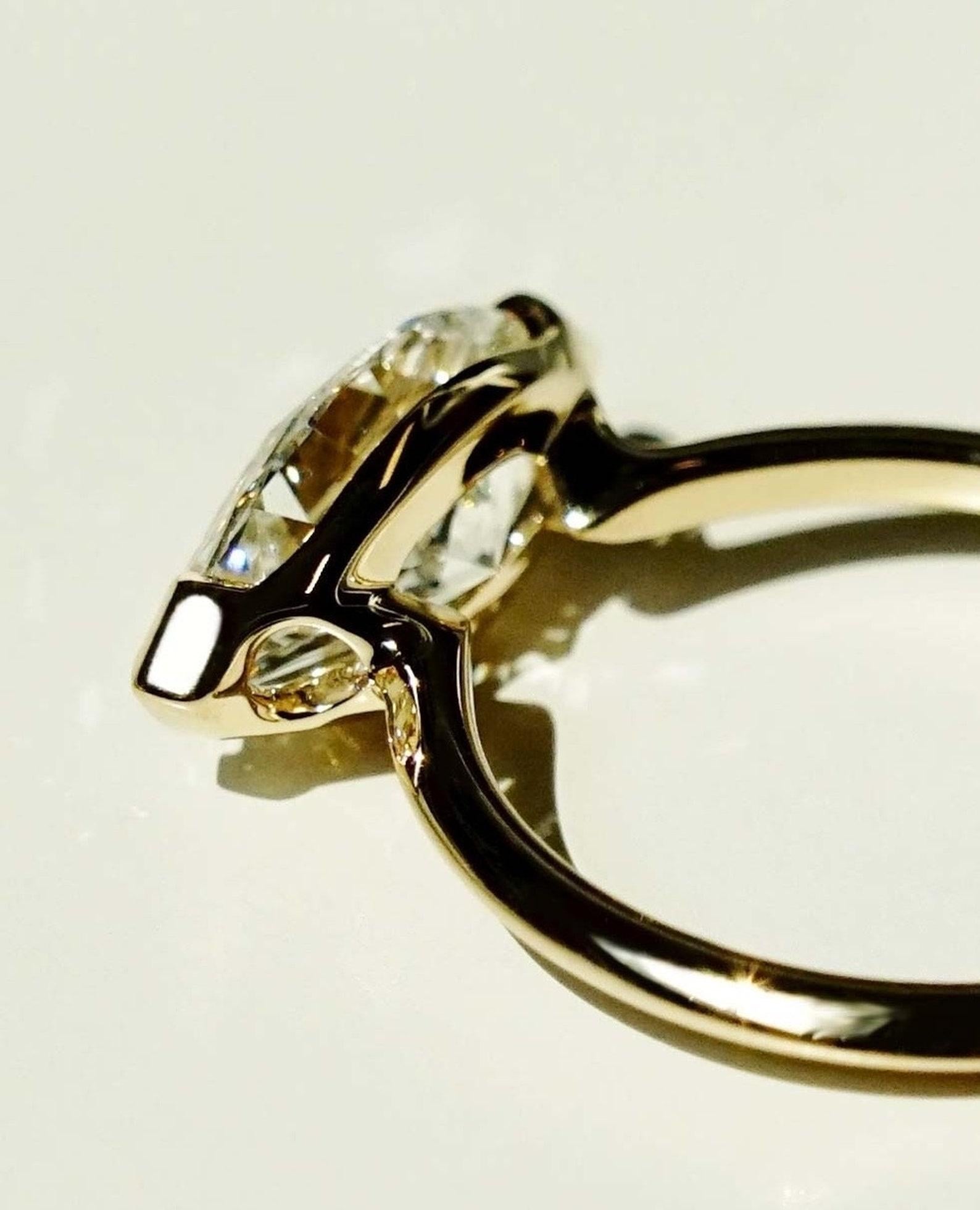 2 CT Marquise Cut East To West Set Moissanite Solitaire Ring 925 Sterling Silver 1