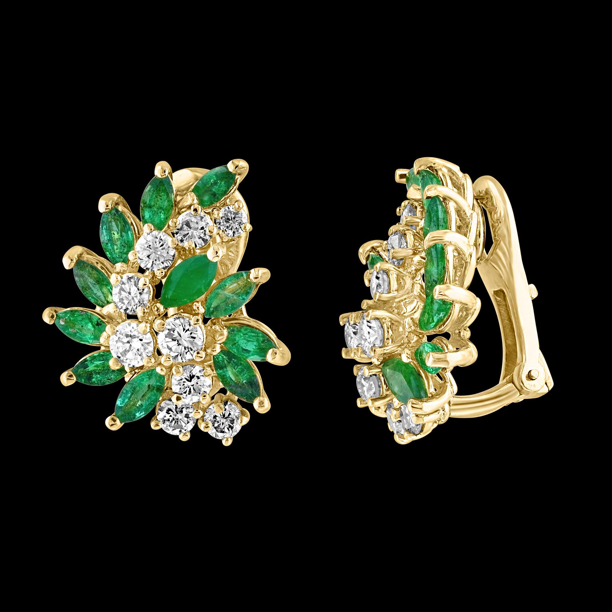 Marquise Cut 2 Ct Natural Brazilin Marquise Emerald & 1.8 Ct Diamond Clip on Earring 18 KYG For Sale