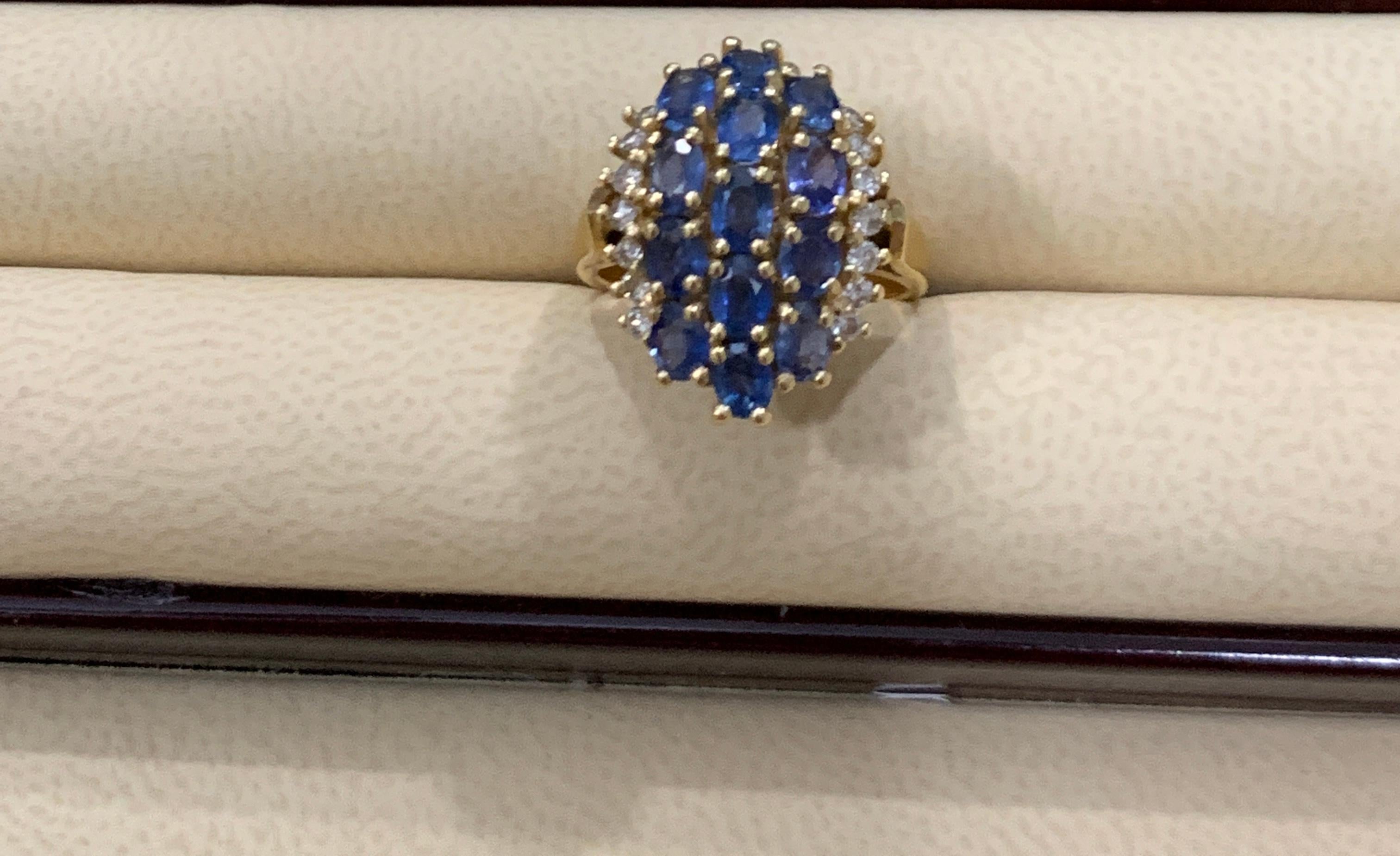 2 Carat Oval Blue Sapphire and Diamond Cocktail Ring in 14 Karat Gold Estate For Sale 10