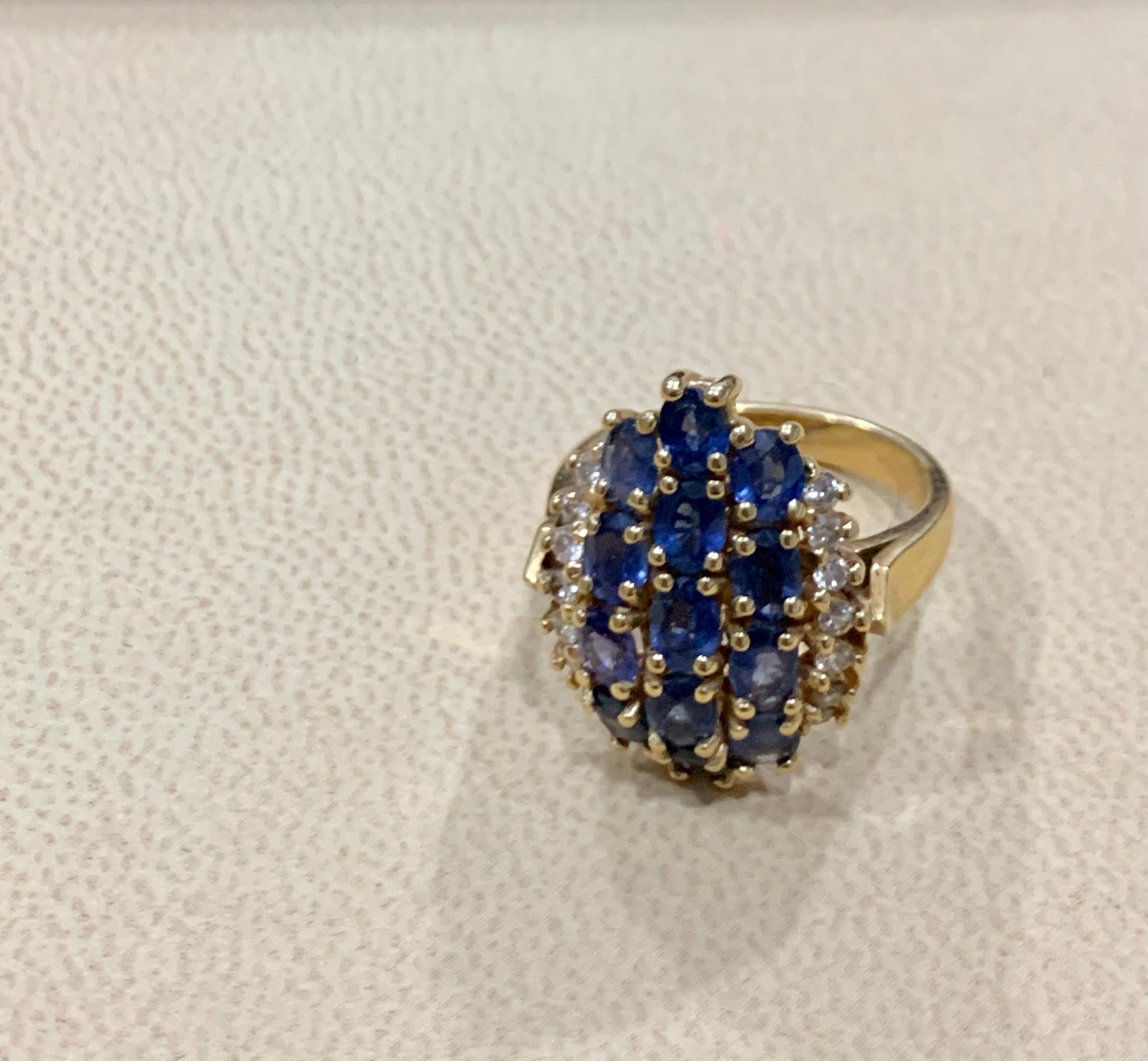 2 Carat Oval Blue Sapphire and Diamond Cocktail Ring in 14 Karat Gold Estate For Sale 1
