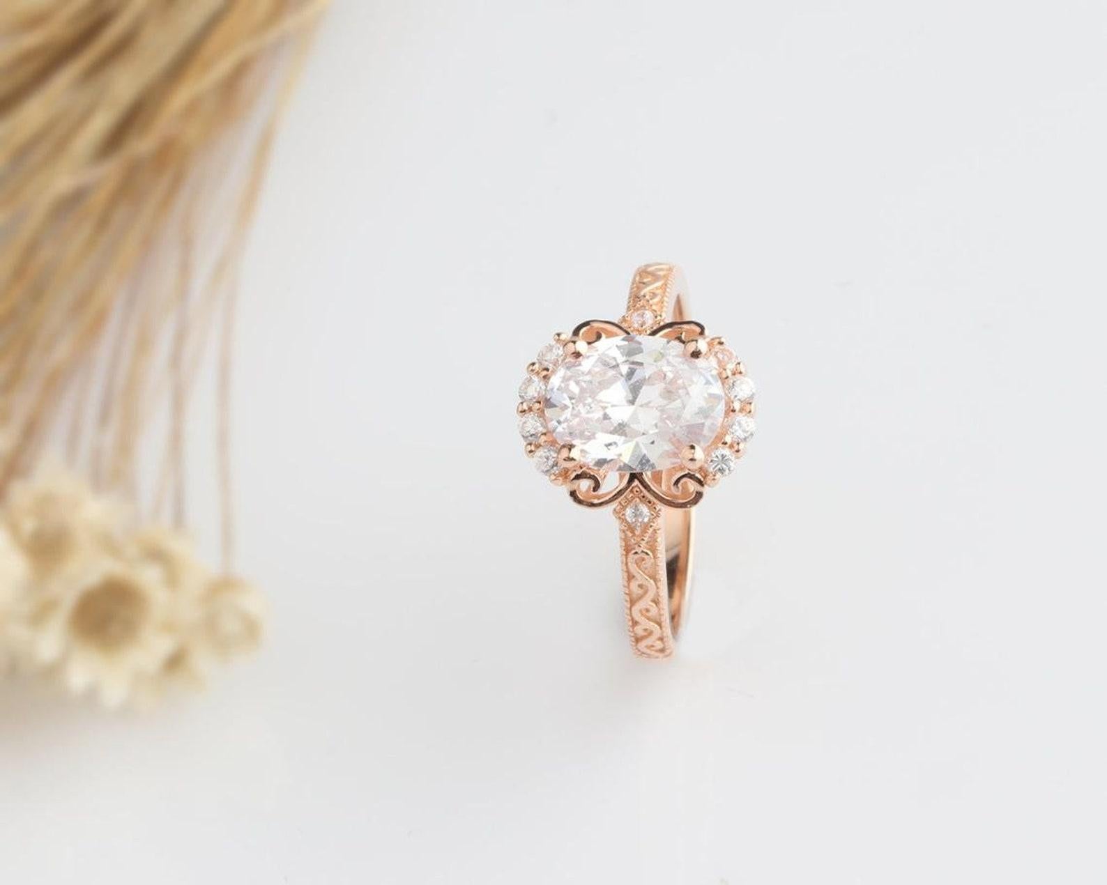 2 CT Ovalschliff Moissanit Doppel Halo Verlobungsring 925 Sterlingsilber Geschenk. für Damen oder Herren im Angebot