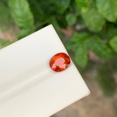 2 Cts Fanta Color Mandarin Spessartite Gemstone Oval Shape for Jewellery 9 mm