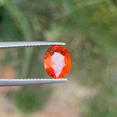 2 Cts Oval Shape Fanta Color Mandarin Spessartite Garnet Gemstone for Jewellery